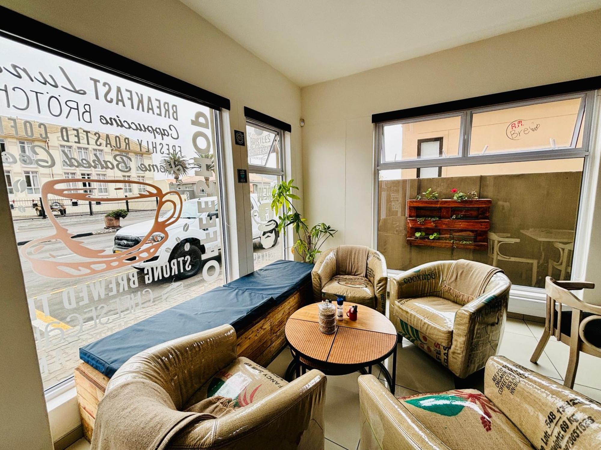 شقة Bright & Stylish Self Catering Swakopmund Cbd المظهر الخارجي الصورة